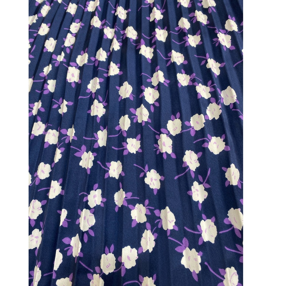 J.Crew Navy Blue Floral Pleated Midi Skirt Petite 4P Purple White Flowers A-Line - Picture 5 of 10